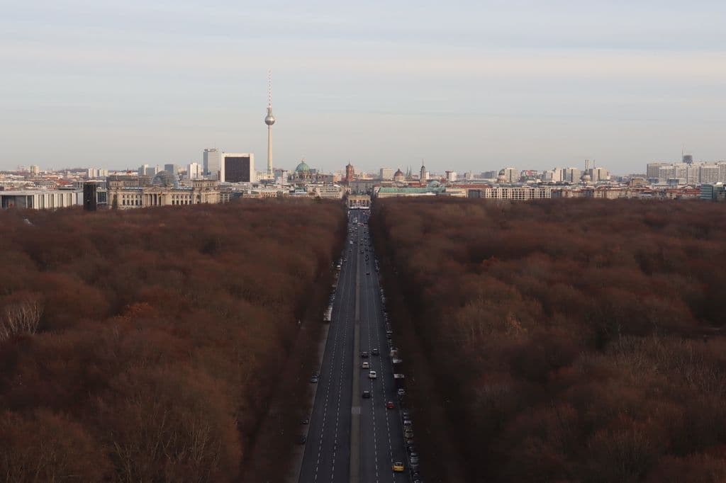 Aerial view over Tiergarten and Berlin skyline, by Chloé Campos