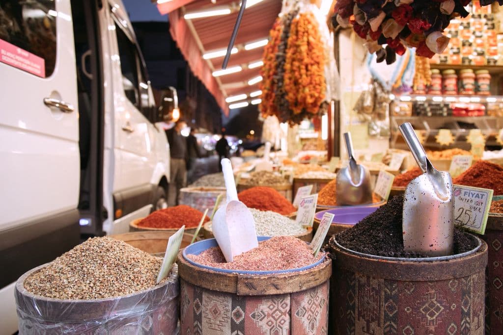Colorful spices in an Istanbul market, by Meruyert Gonullu