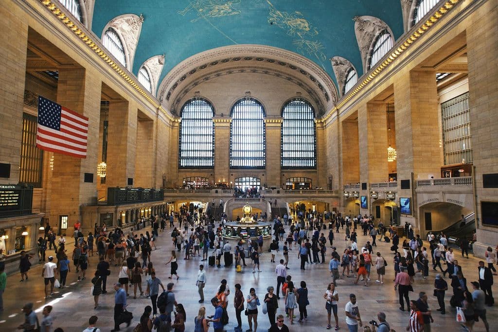 Grand Central Terminal main concourse, by Robert Bye