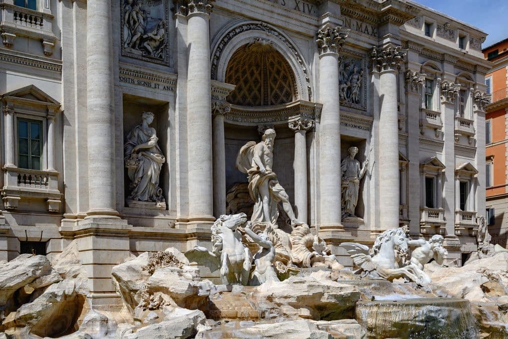 Trevi Fountain sculptures and pool in Rome, by Osviel Rodriguez Valdés