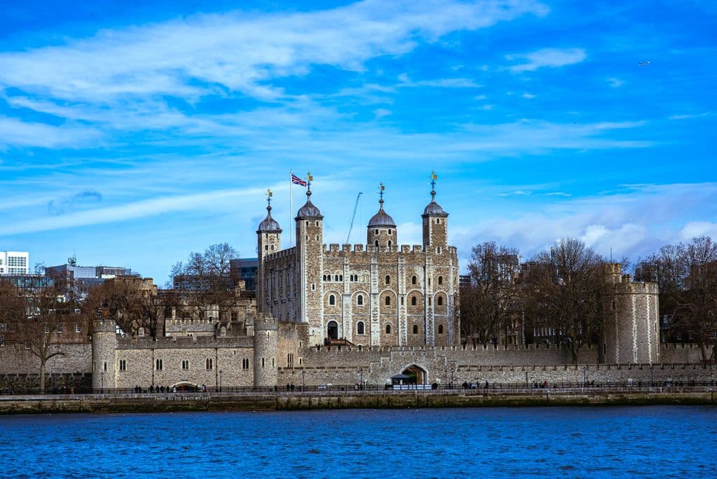 Tower of London beside the water, by George Ciobra